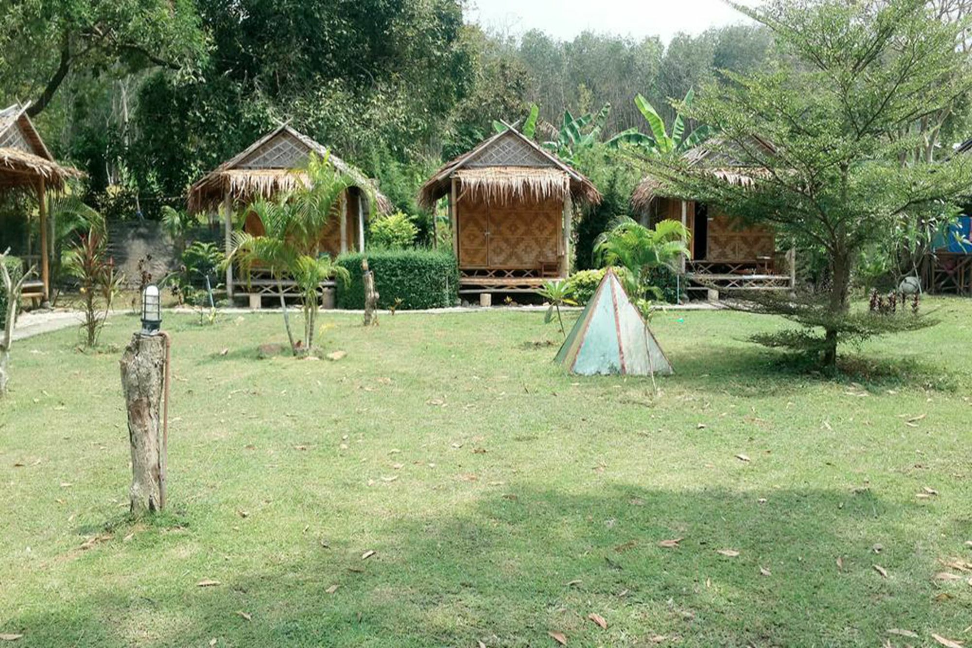 Unseen Bungalow Ko Lanta Exterior foto